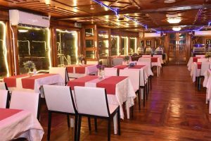 New Year's Eve Gala Dinner Cruise In Dubai Creek 2022/2023